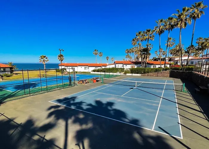 Great Beach Swiming Pools Tennis Courts Condo In La Paloma Rosarito Beach