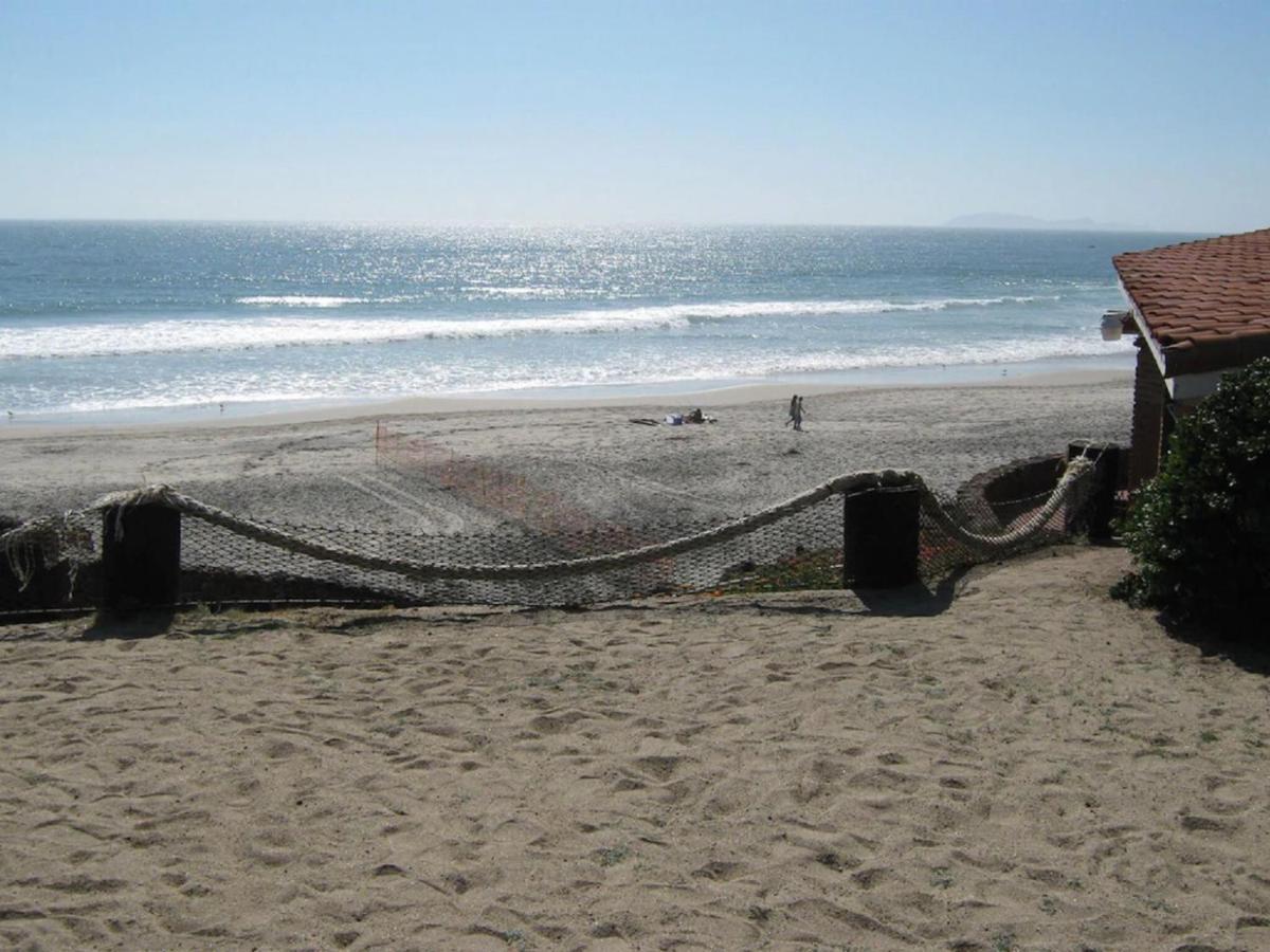 Great Swiming Pools Tennis Courts In La Paloma * Rosarito