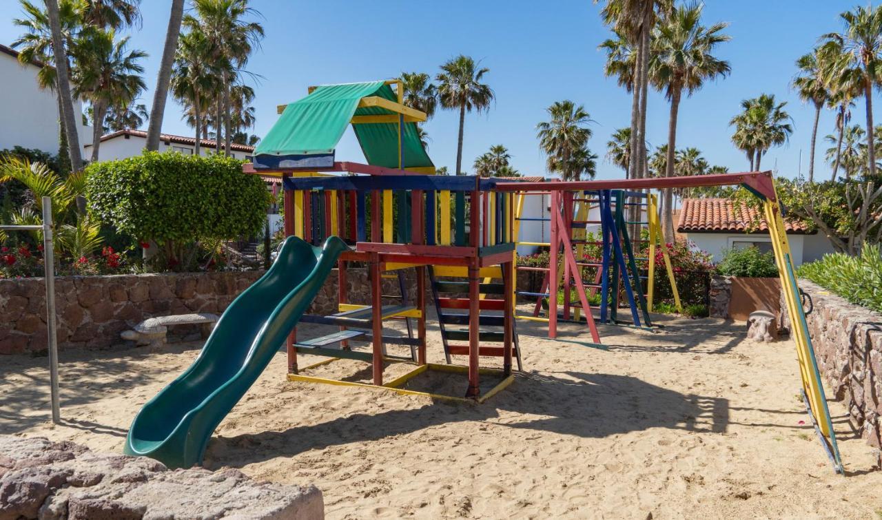 Great Swiming Pools Tennis Courts In La Paloma Rosarito